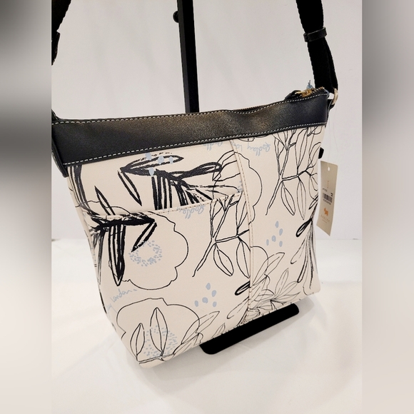 Radley London Black and Cream Floral Shoulder Bag - Picture 3 of 9